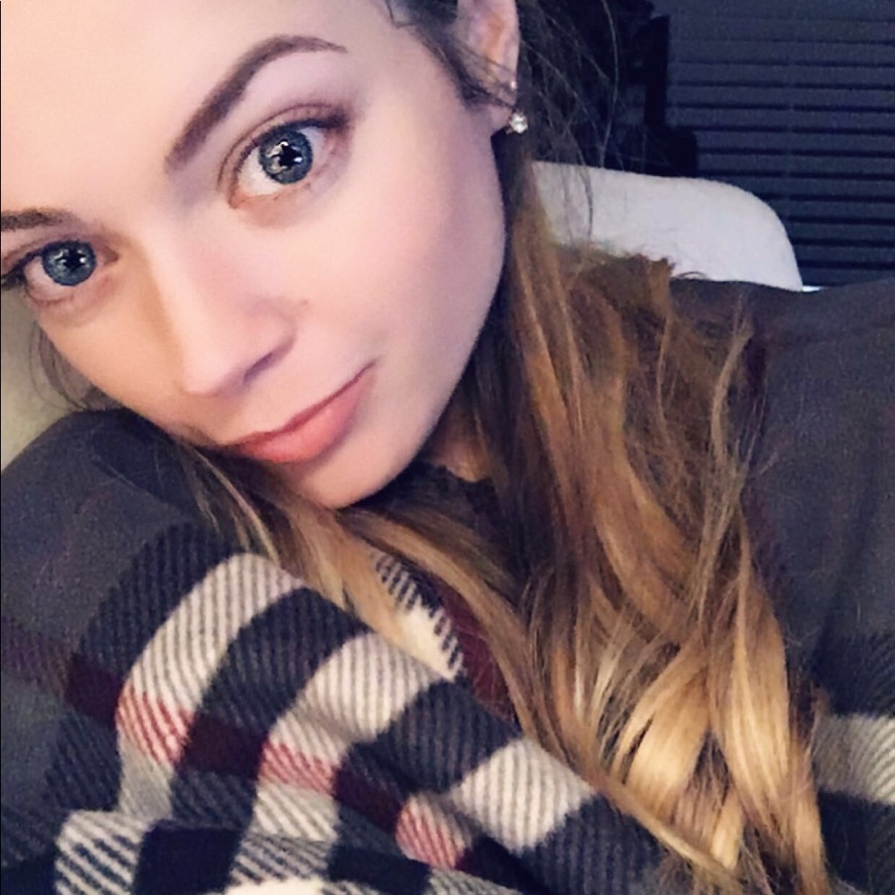 Meet your Posher, Jess